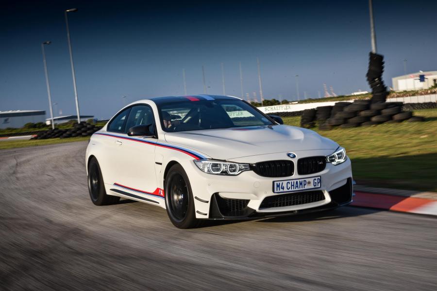  BMW M4 Coupe DTM Champion Edition 2017 года  (ZA) (фото 36 из 40)